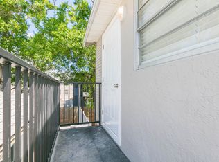 2600 52nd Ave N #D, Saint Petersburg, FL 33714