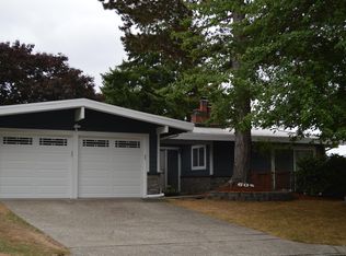 608 168th Pl NE, Bellevue, WA 98008