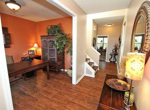 4th image of 4803 Clarkstone Dr