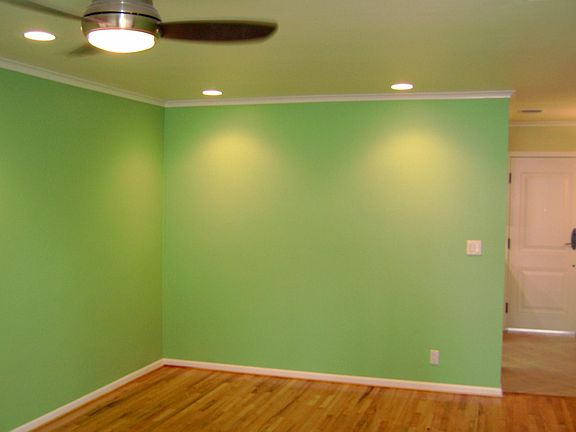 4th image of 2553 N Lincoln St