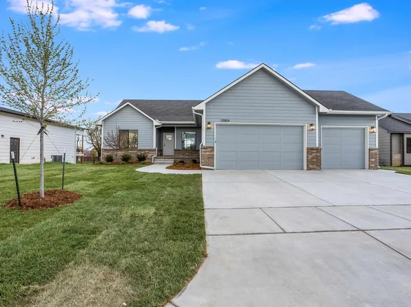 10504 W Graber Cir, Wichita, KS 67215