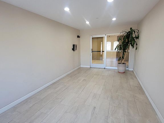 2nd image of 4730 Noyes St APT 408