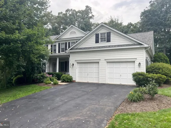 8050 Amsterdam Ct, Gainesville, VA 20155