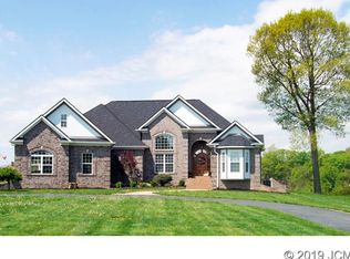 2972 S River Bluff Dr, Hanover, IN 47243