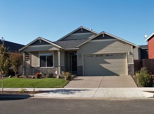 4551 Kurth Ave, Hubbard, OR 97032