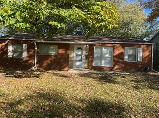 835 Dartmouth Ave, Matteson, IL 60443