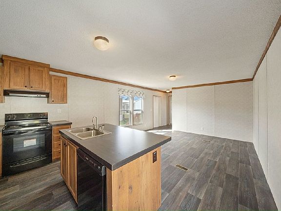 4th image of 425 E Erie Dr #425-EED
