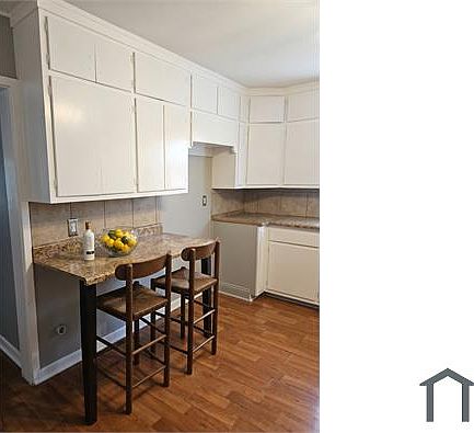 4th image of 3015 Avenue S