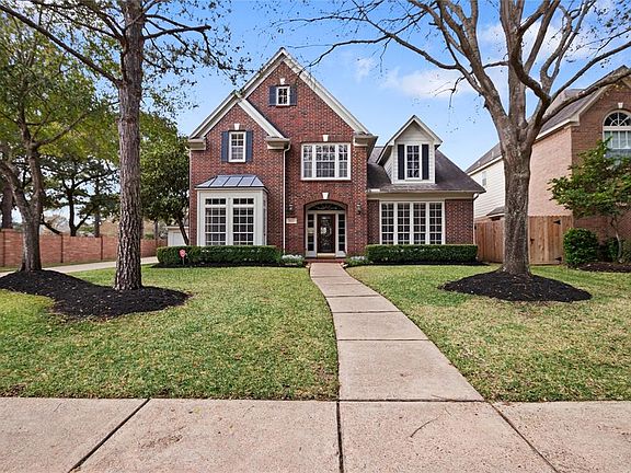3rd image of 22526 Stormcroft Ln