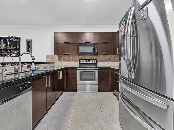 4th image of 9770 NW 10th St #9770