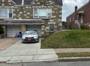 2524 Vista St, Philadelphia, PA 19152