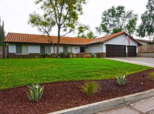 17010 Via Los Caballeros, Riverside, CA 92504