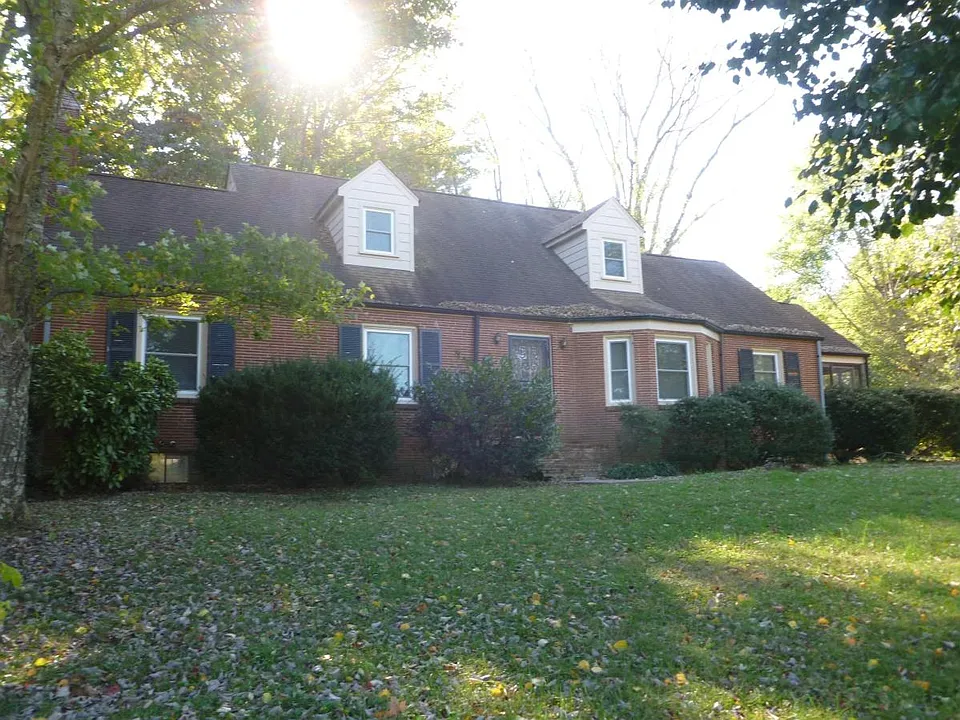 3237 Yager Rd