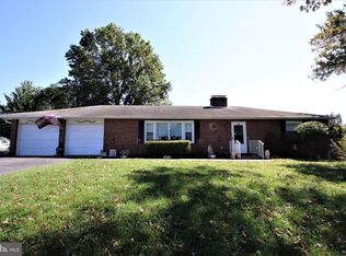 11003 Pin Oak Ter, Hagerstown, MD 21740