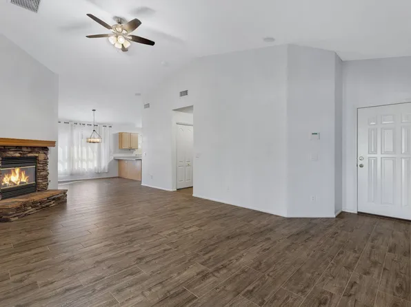 3926 E Potter Dr, Phoenix, AZ 85050