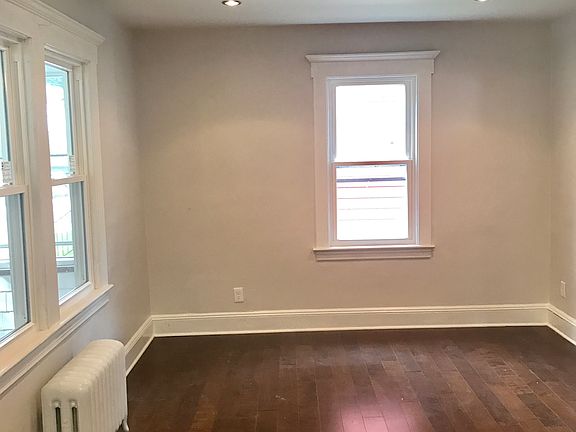 3rd image of 375 Leonia Ave