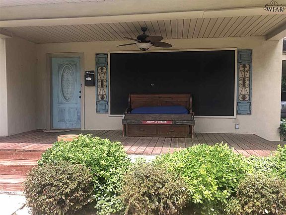 3rd image of 1312 Grant St