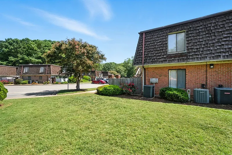Building Photo - 629 Ocean Lakes Dr #1