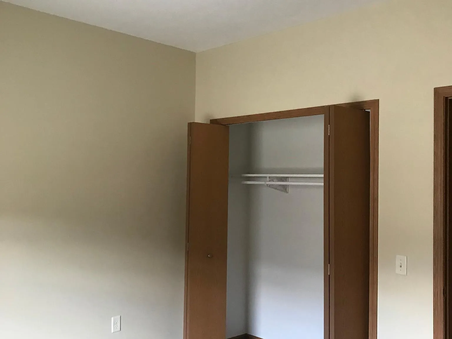 1085 Reimer Road — Photo 4
