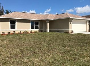 1932 Country Club Blvd, Cape Coral, FL 33990