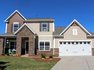 2100 Gelbray Ct, Charlotte, NC 28213
