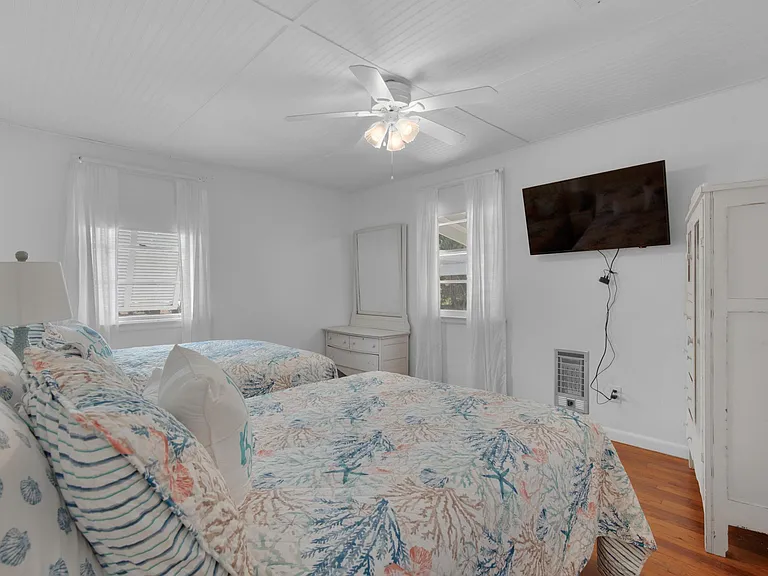 82 Cobia St — Photo 26