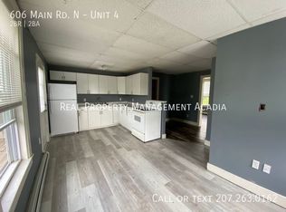 606 Main Rd N APT 4, Hampden, ME 04444