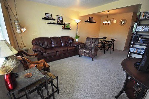 2nd image of 2805 Lowridge Ct APT 6