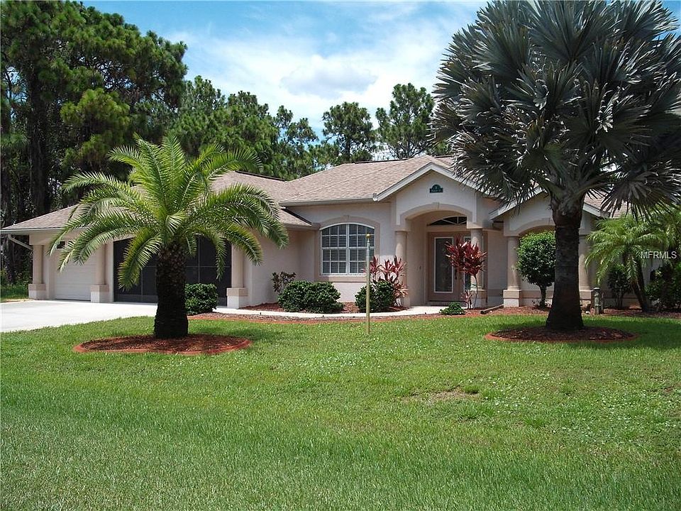 1st image of 8 Pinehurst Ct