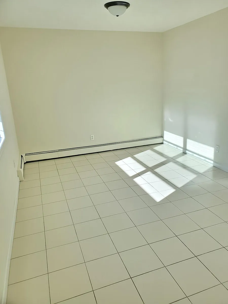 Living Room - Newbridge Rd