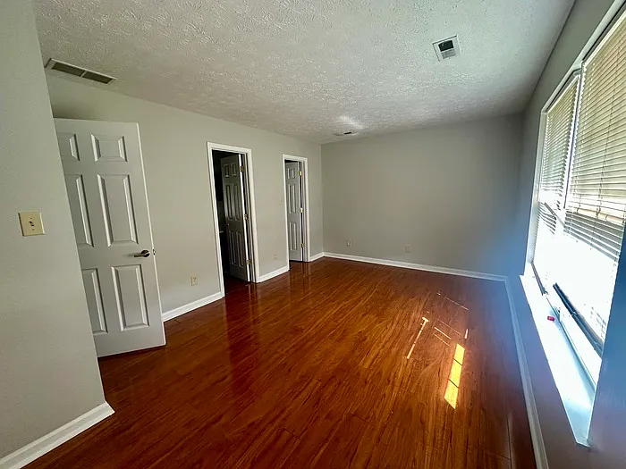 5960 Sycamore Forge Ln — Photo 13