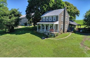 37 Lamm Rd, Robesonia, PA 19551