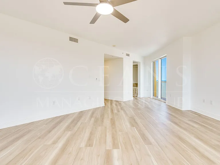 2901 Atlantic Ave #703 — Photo 27