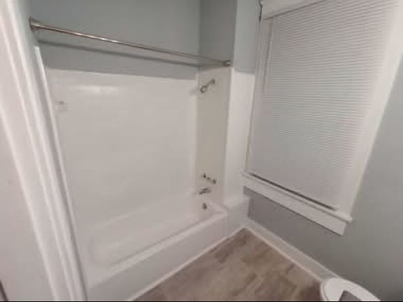 5th image of 325 Ellis St #B