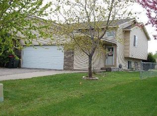 6080 Mill Run Rd, Monticello, MN 55362