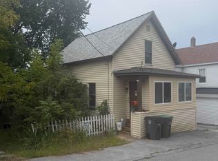8 Union St, Pembroke, NH 03275