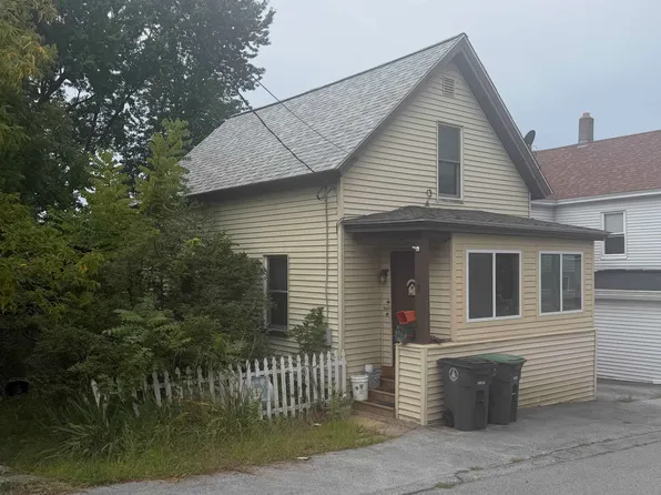 8 Union Street, Pembroke, NH 03275