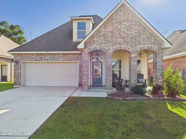 217 Caillou Grove Rd, Youngsville, LA 70592