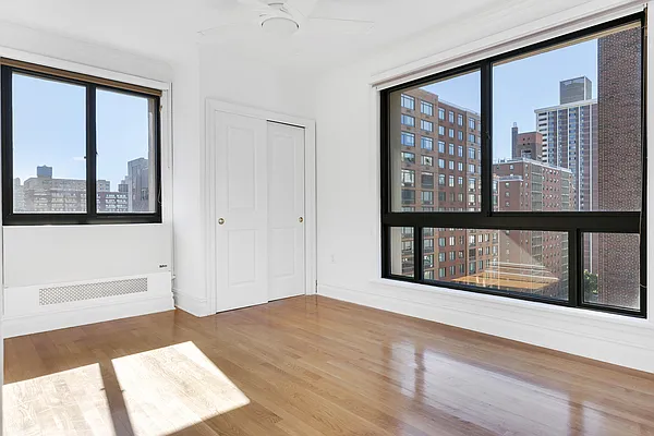 Rented by Corcoran | media 12