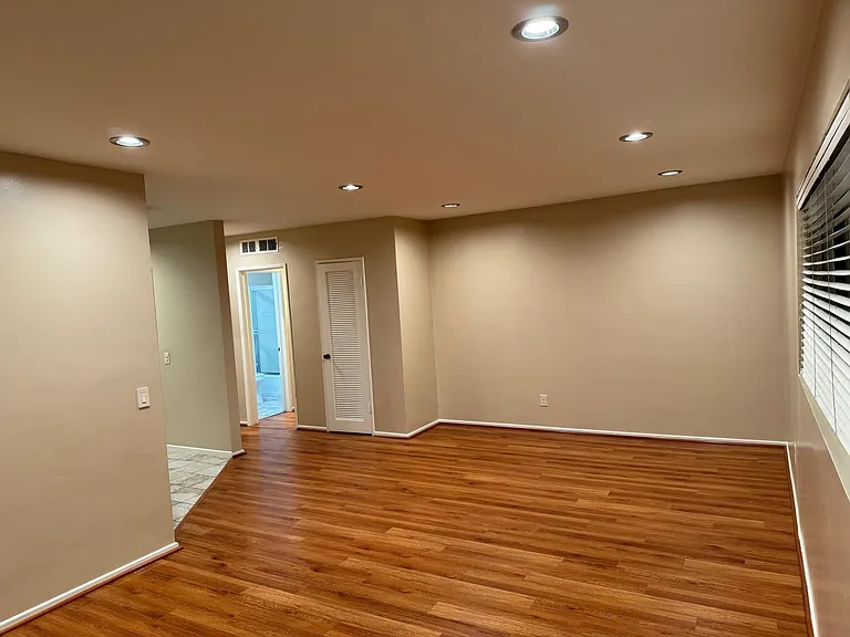 Doran Place — Photo 21