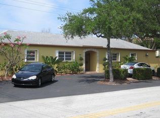 399 SW 8th St APT 5, Boca Raton, FL 33432