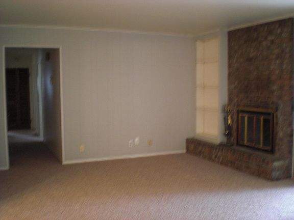 2nd Living Room