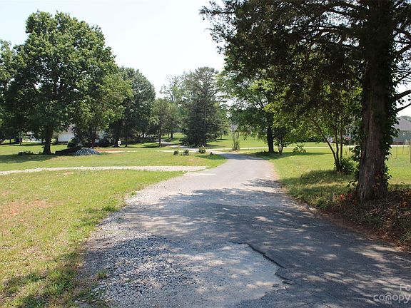 5th image of 581 Carolina Downs Lot 5