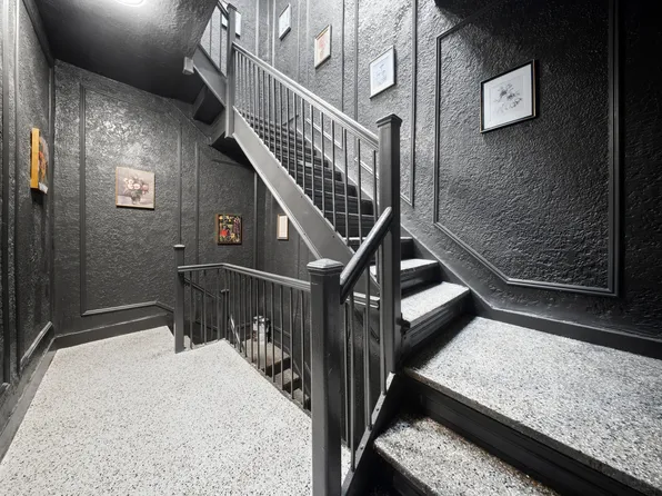 530 Sutter Avenue image 2 of 9