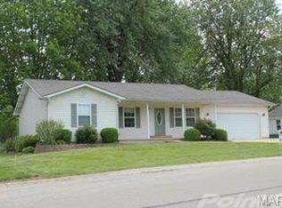 744 Janey Dr, Farmington, MO