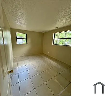 3 bed, $1,598 — Photo 3