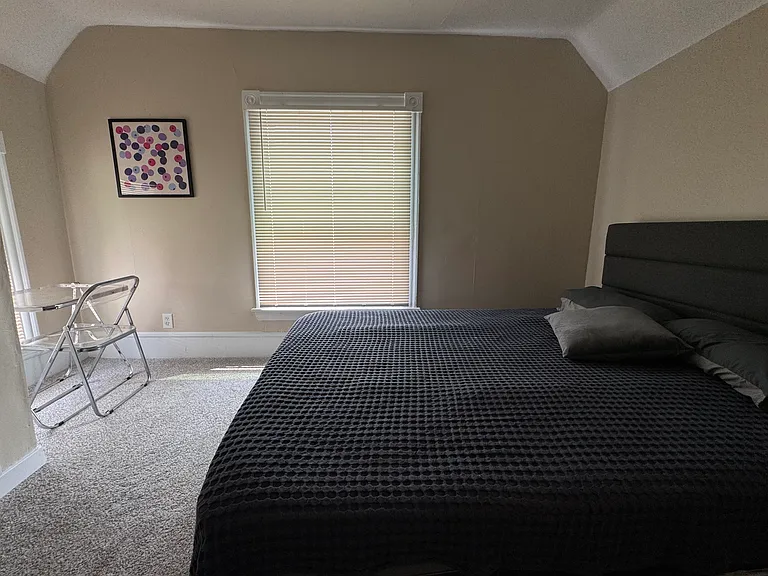 111 Sweet St NE #2 — Photo 11