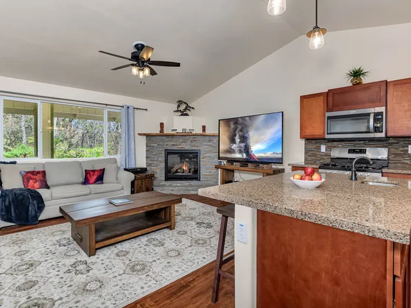 193150 Mamaki Ln, Volcano, HI 96785