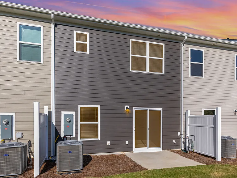 3160 Lilac Grove Dr — Photo 22