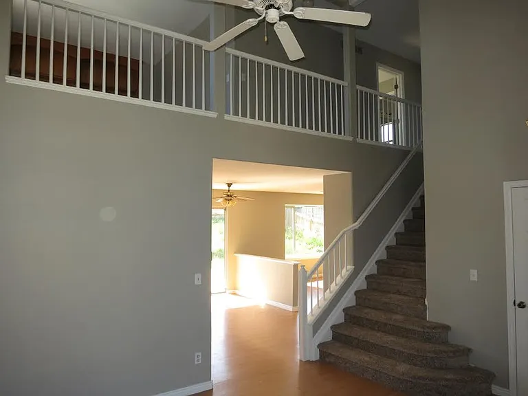 105 Bristol St — Photo 2